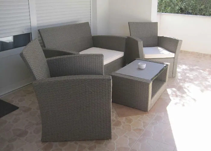 In - Riviera 7970 Apartman *