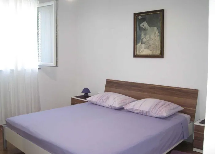 In - Riviera 7970 Apartman